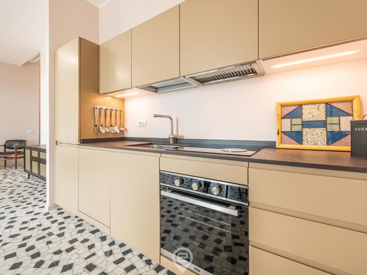 Harbor View Apartment 칼리아리 외부 사진