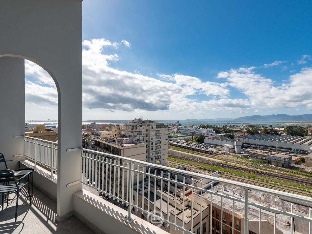 Harbor View Apartment 칼리아리 외부 사진
