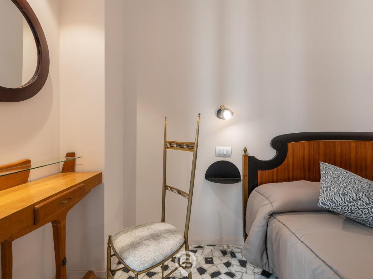 Harbor View Apartment 칼리아리 외부 사진