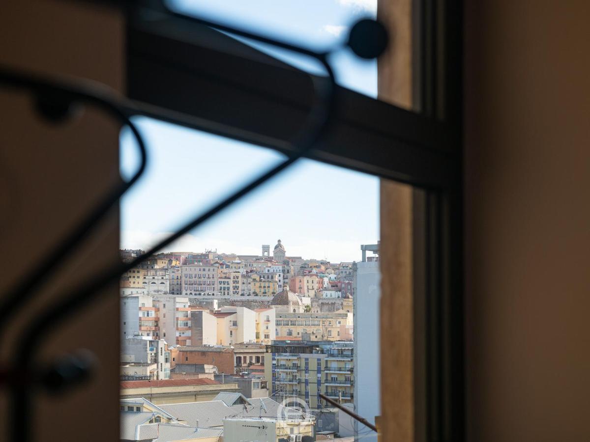 Harbor View Apartment 칼리아리 외부 사진