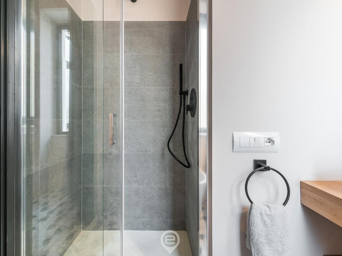 Harbor View Apartment 칼리아리 외부 사진